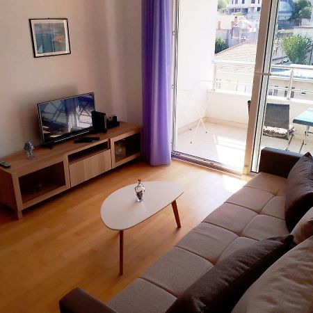 Mariloo Apartment Split Exterior photo