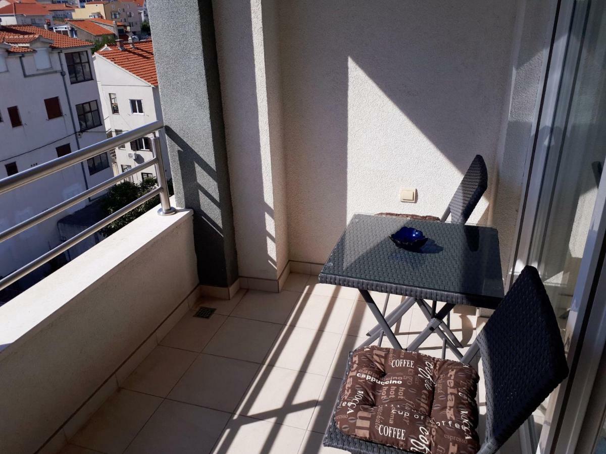 Mariloo Apartment Split Exterior photo