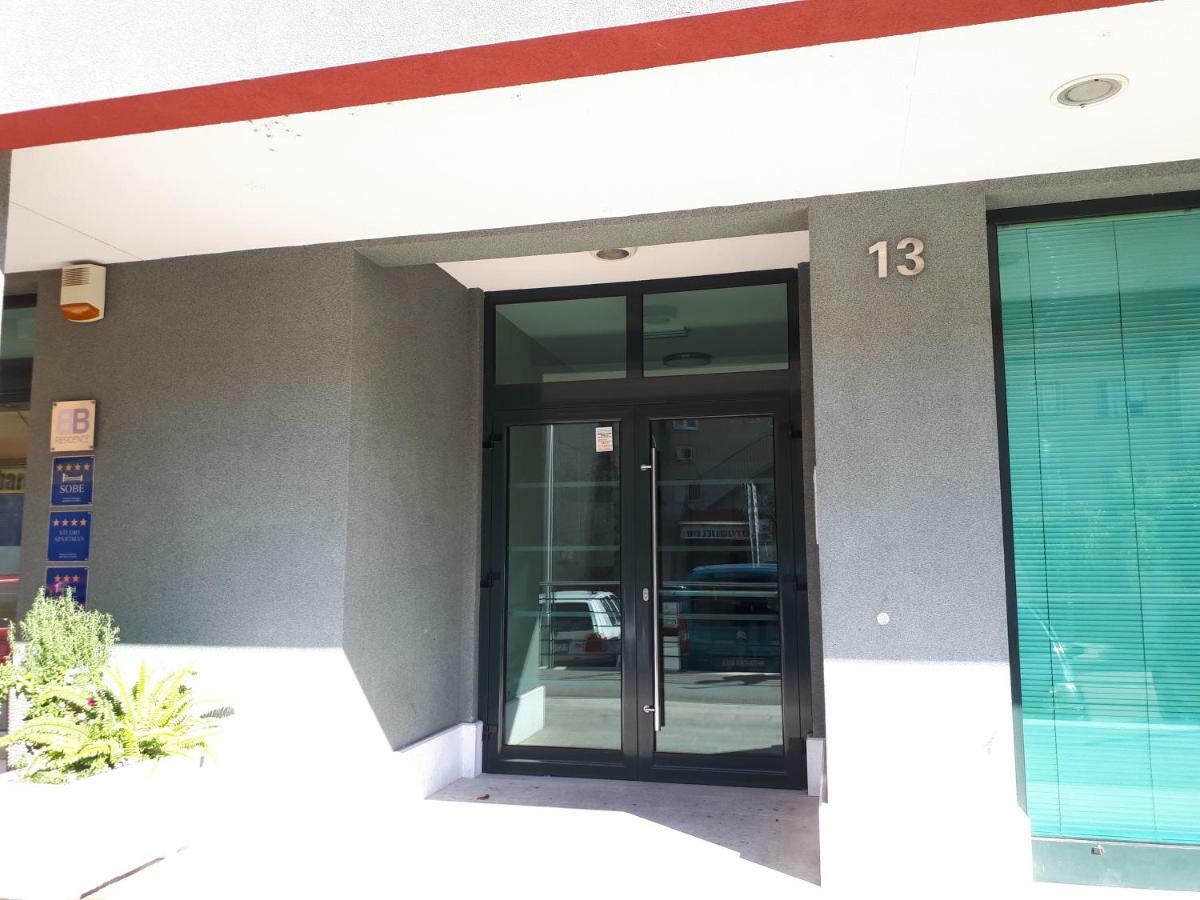 Mariloo Apartment Split Exterior photo